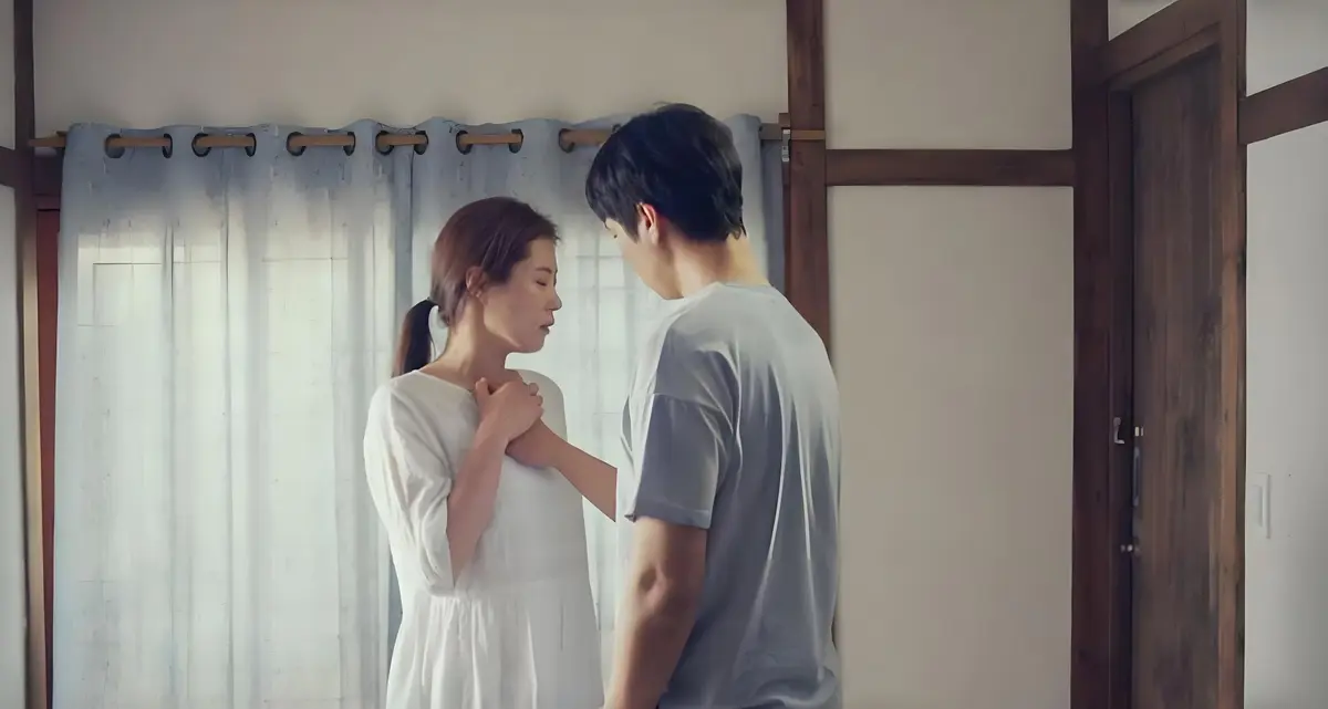 《出轨》相关资源图片