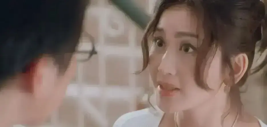 免费在线看《惊变》无删减版｜高清画质《惊变》全季｜网盘地址零广告体验