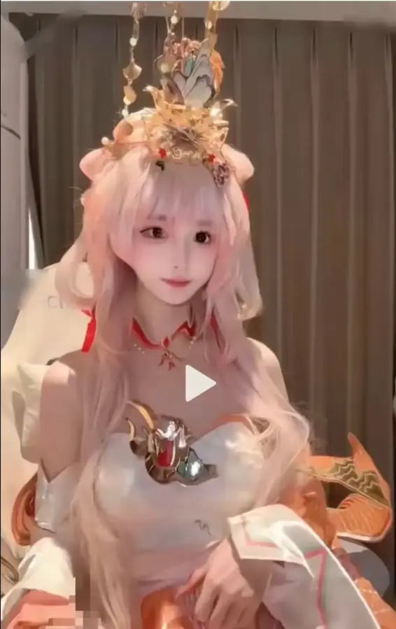 《季雨西施cosplay》全集无删减 - 季雨cosplay作品合集含白天鹅 - 流畅免费播放