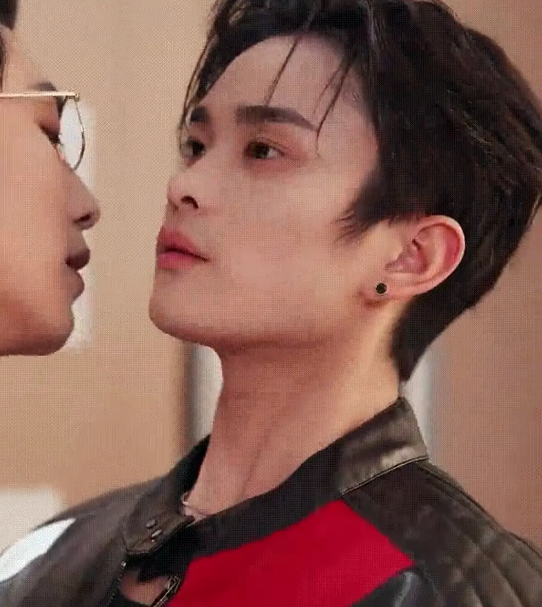 《诱他失控》全集高清免费观看-双男主耽美剧诱他失控无删减版_2025最新BL爱情剧在线播放- VS影视HD画质无广告