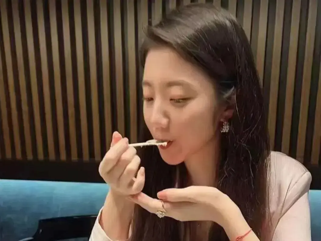 《警花张津瑜》更新至全集无删减《张津瑜吕知樾》HD原画极速播放《张津瑜记者》完整版在线看-VS影院-小小影院-迅雷/夸克/UC网盘秒存直达