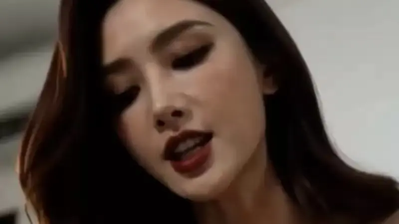 近期黑马短剧《胖哥的传奇人生》，胖哥手握绝技逆风翻盘闯荡江湖，惹得绝色女主心动，1 - 八集全集HD高清播放！