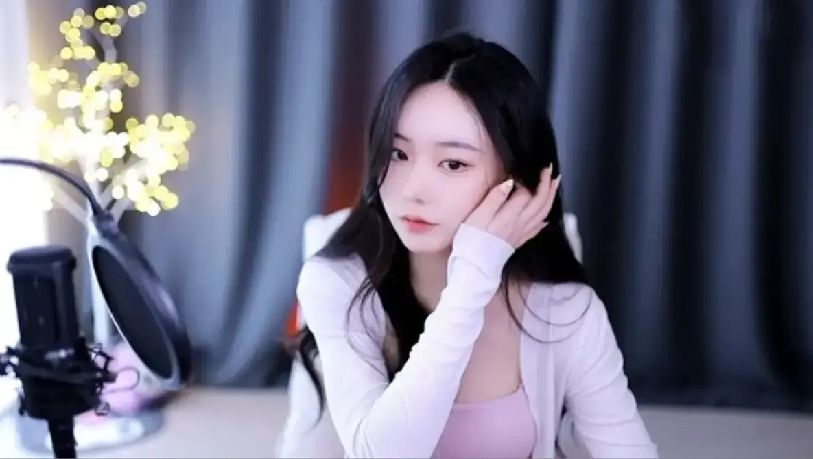 《糖心少女Vlog唐伯虎系列全纪录》—1080P高清幕后花絮免下载一键看—珍藏版免费获取 糖心少女Vlog唐伯虎系列零广告畅览—星空影视独家资源