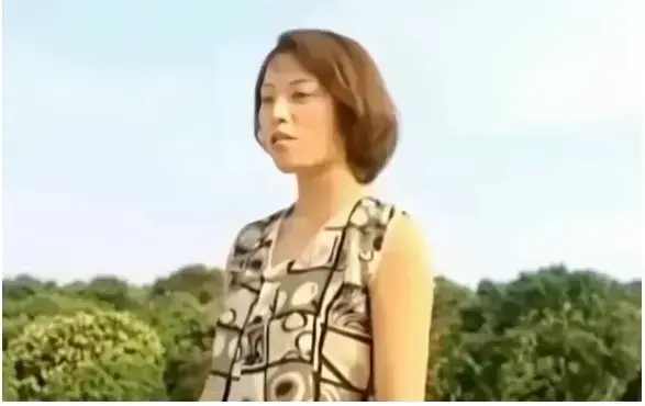 4K超高清《农民伯伯乡下妹2》无删减完整版免费看_乡土伦理片经典之作_《农民伯伯乡下妹2》篱笆墙边的温暖守候_多平台资源同步