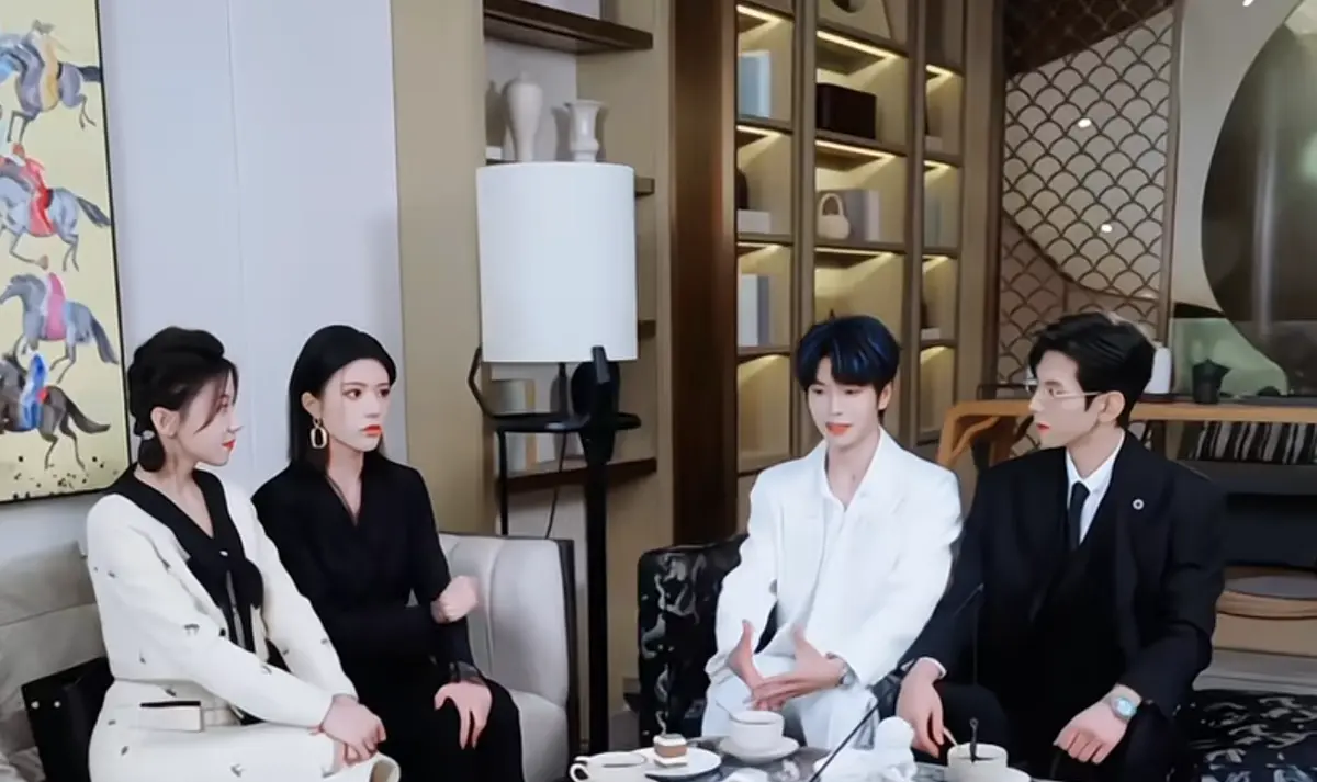 《婚婚逢她》短剧1-30集全季观看-高清无删减版在线播放-夸克网盘1080P资源免费下载大结局