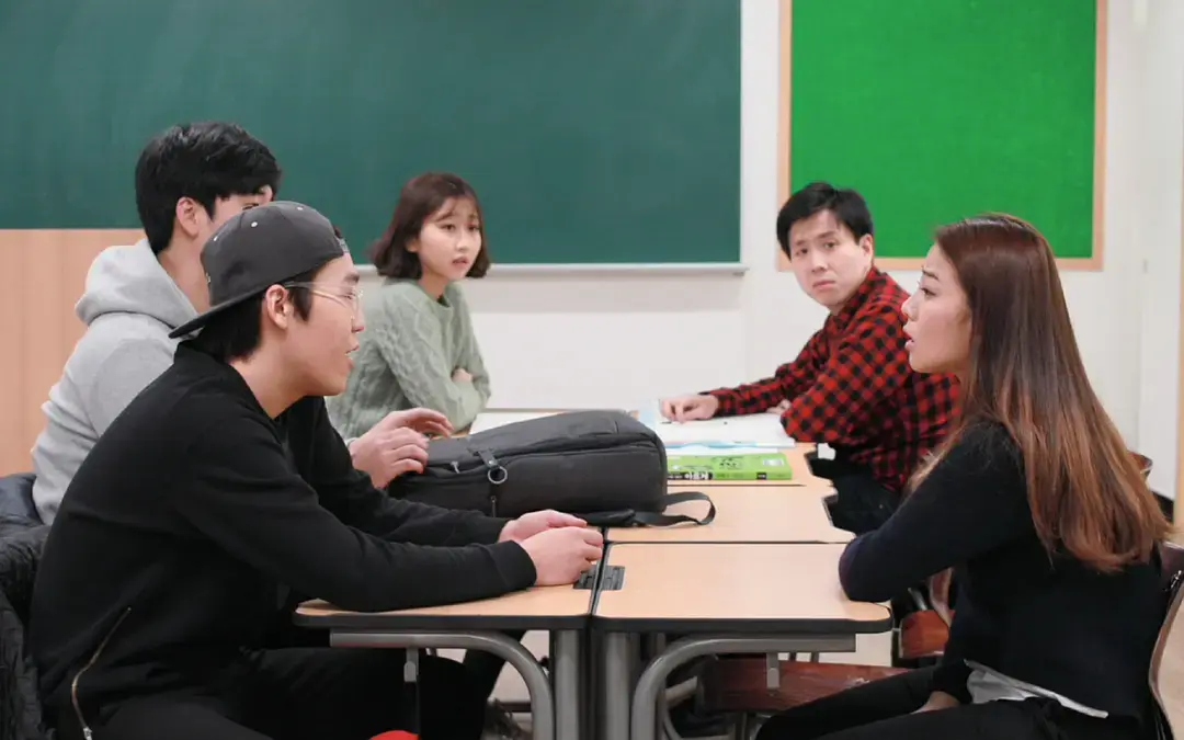 伦理片《成人学院》韩国电影2026版HD中字无删减免费在线看_《成人学院》夸克百度网盘资源下载-影视宝库