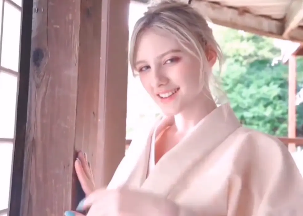 电影《少女忠诚》完整版无删减在线观看_《少女忠诚》满天星美剧免费观看-高清自取！